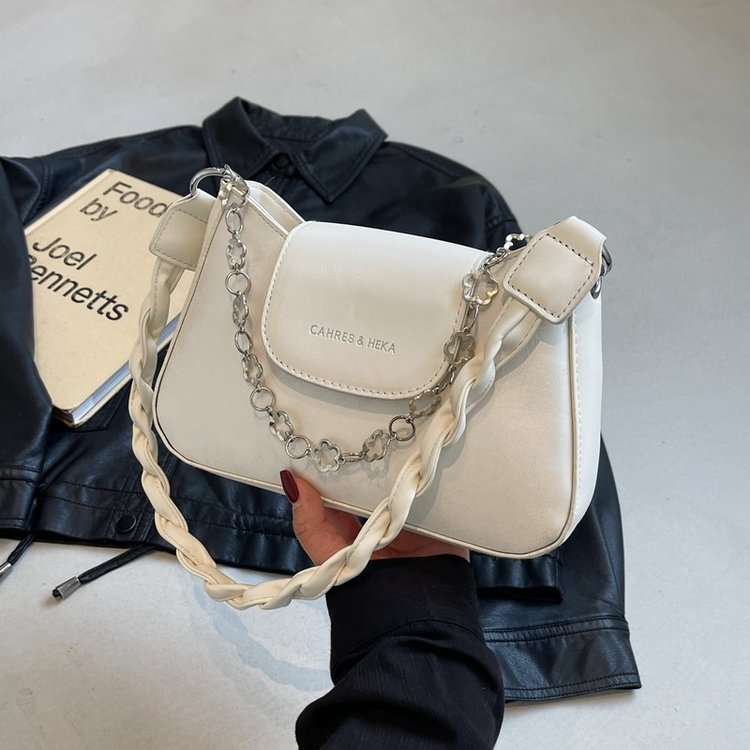 White underarm bag for women 2024 new summer high-end niche designer light luxury versatile shoulder crossbody bag