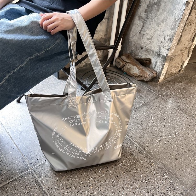 2024 New Korean Style Large Capacity Bright Color Niche Design Bag Fashionable and Versatile Tote Women's Bag Shoulder Handbag