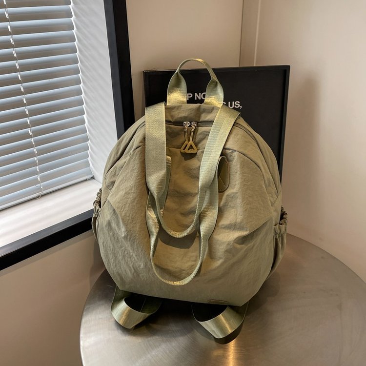 Backpack women's travel lightweight small backpack 2024 new travel ultra-light nylon waterproof school bag female college students