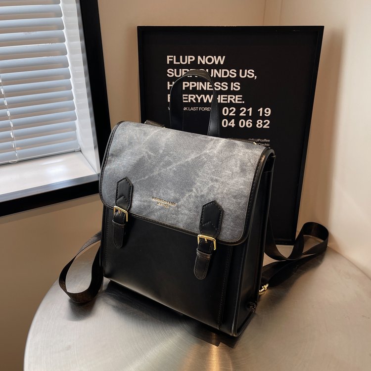 Large-capacity bag for women, versatile autumn 2024 new backpack, handbag, Korean style high-end outdoor backpack