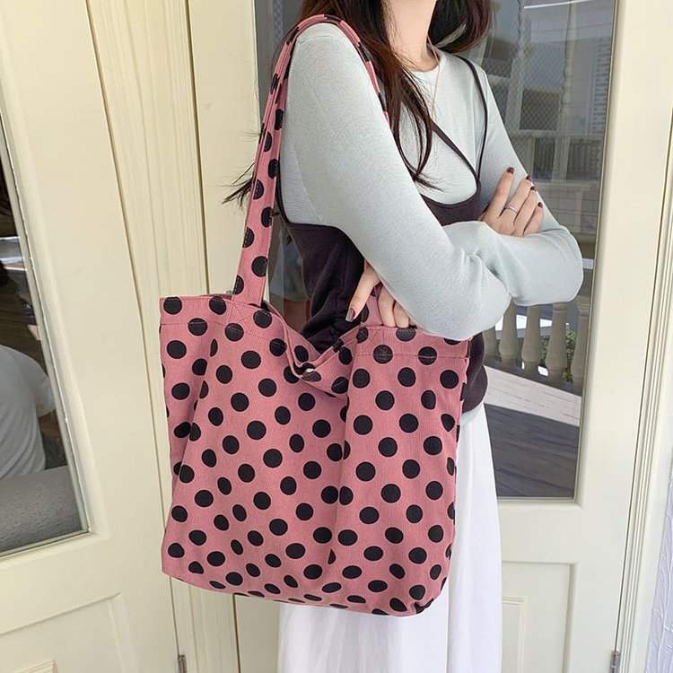 2024 new cute polka dot small tote bag, versatile shoulder bag, female large capacity student commuting class handbag