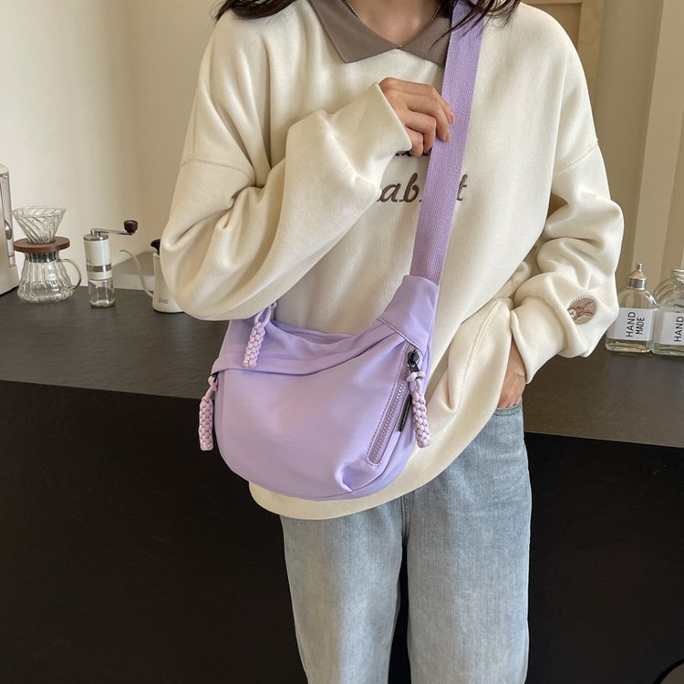Large capacity canvas bag for women 2024 new casual pleated shoulder bag versatile lightweight sports crossbody dumpling bag