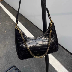 Contrast color women's bag new retro fashion armpit bag western style solid color simple chain portable shoulder baguette bag