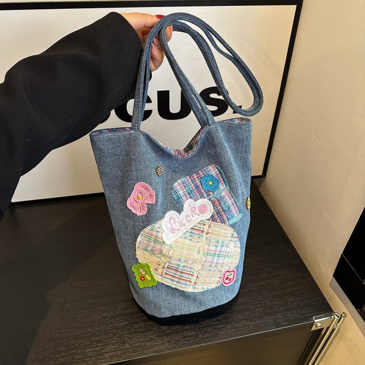 Hand-carrying denim bag women's Korean trendy fashion armpit bag 2024 spring and summer new style simple versatile shoulder bag