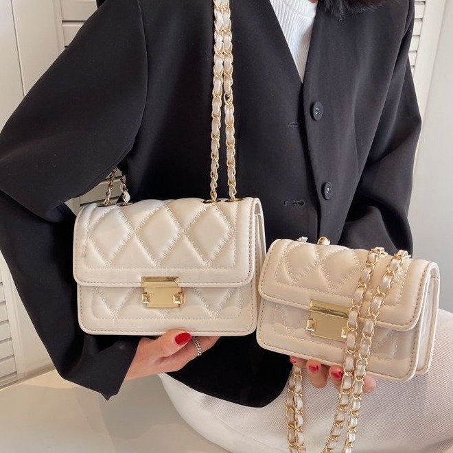 Internet celebrity chain bag for women 2024 popular new trendy fashionable versatile crossbody high-end western style single shoulder small square bag