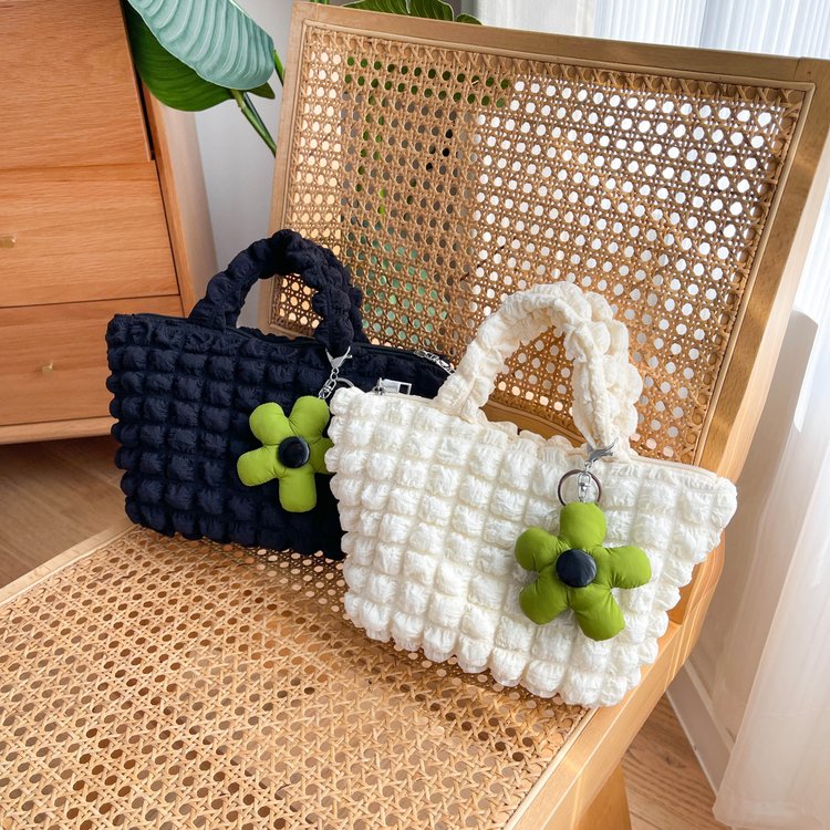 Bubble flower handbag for women 2023 new style small fresh girly square plaid handbag pleated shopping bucket bag