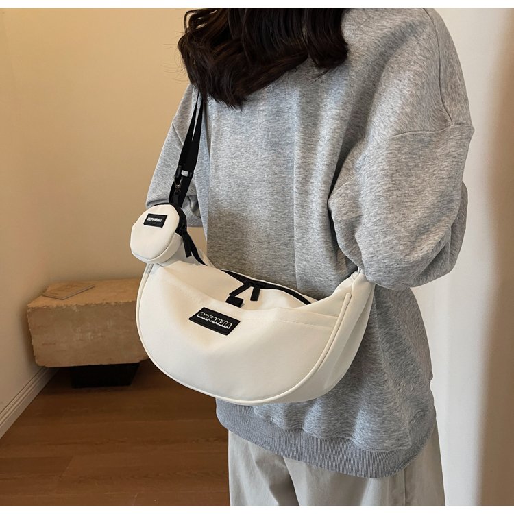 Canvas Saddle Bag Women's Fashion Casual Commuting Underarm Shoulder Bag Sports Travel Messenger Dumpling Bag