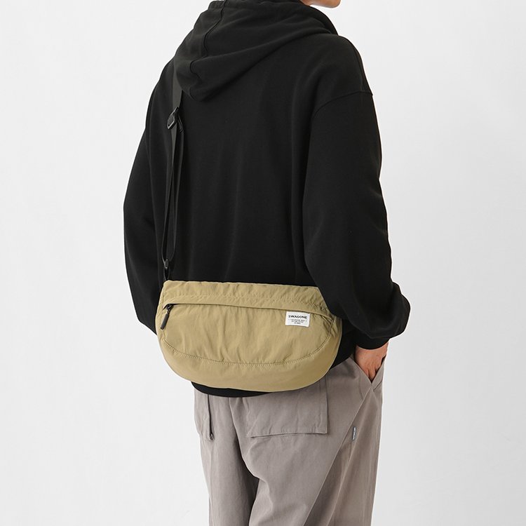 Messenger bag for men, ins fashion small bag, versatile trendy sports small shoulder bag, Japanese casual student shoulder bag, trendy brand for women