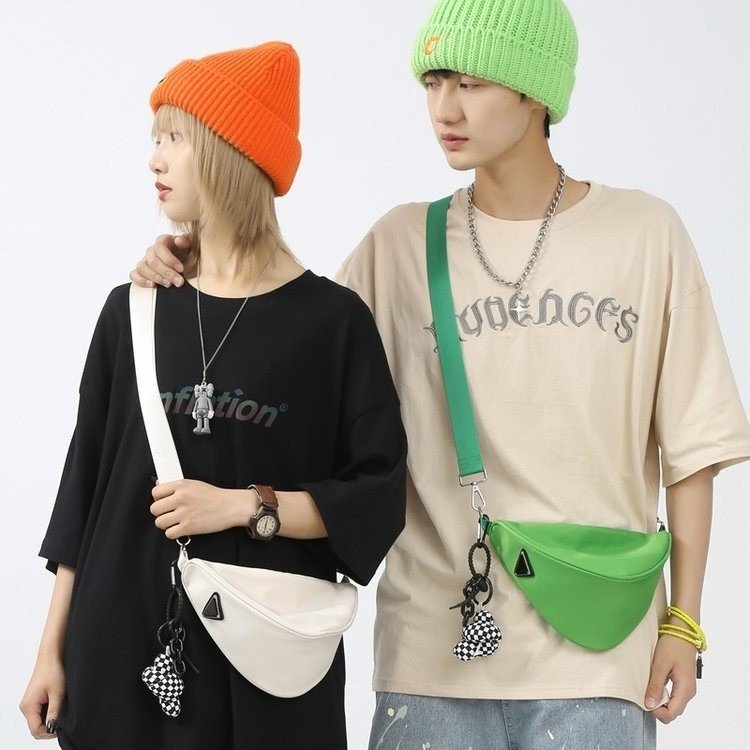 Summer Fashion Triangular Bag Canvas Crossbody Small Bag Women 2024 New Ins Casual Versatile Shoulder Dumpling Bag