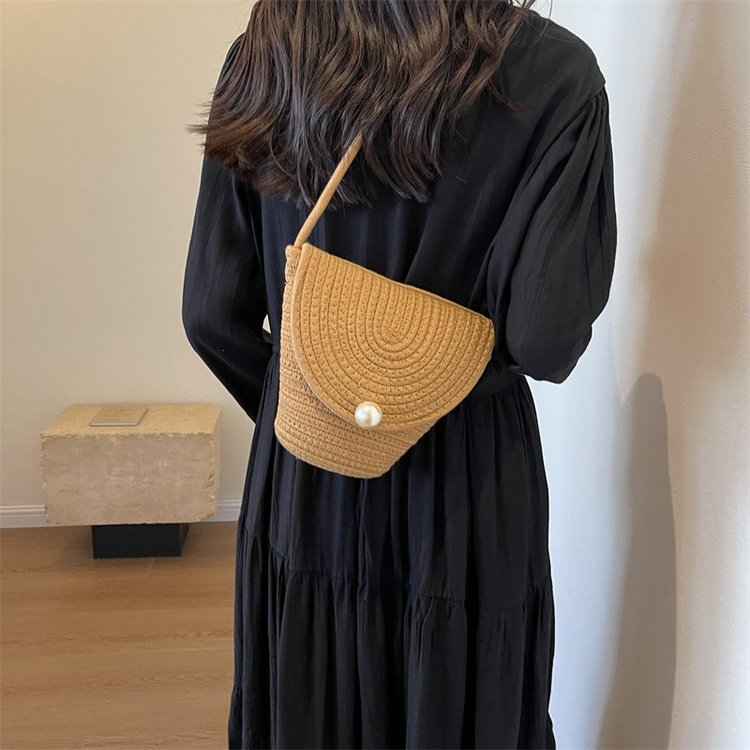 Korean style crossbody cotton woven bag new high gloss imitation pearl flip straw bag woven bag holiday beach bag women's bag