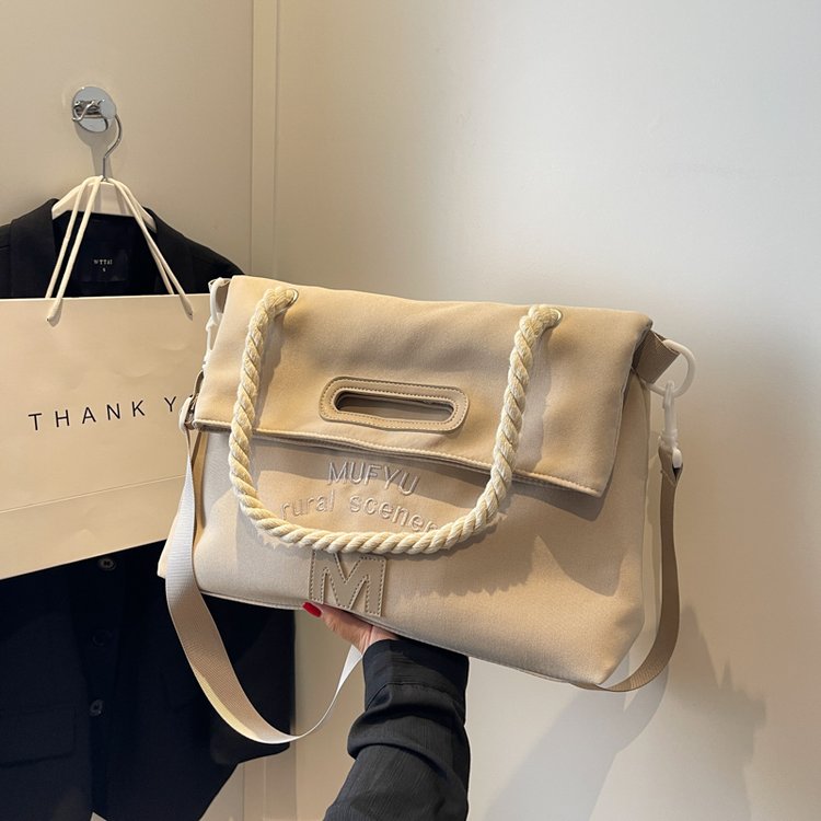 Bags Women's Large Capacity 2024 New Autumn and Winter Versatile Shoulder Bags Popular Tote Bags Student Commuting Crossbody Bags
