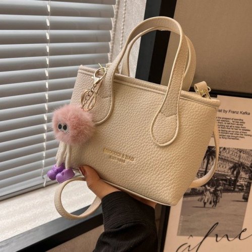 Fashionable and sweet handheld small bag for women, new style bucket bag, high-end texture, single shoulder crossbody bag, dropshipping