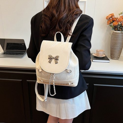 2024 New Original Pink Backpack Niche Design Backpack Commuting Chain Handbag for Women