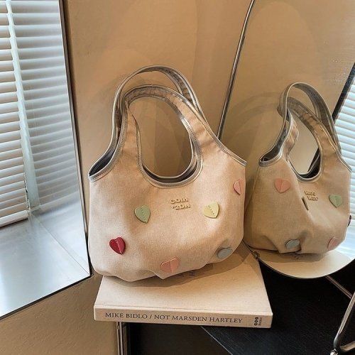 Korean fashion bag for women 2024 summer new niche design girl high-looking cute casual versatile handbag