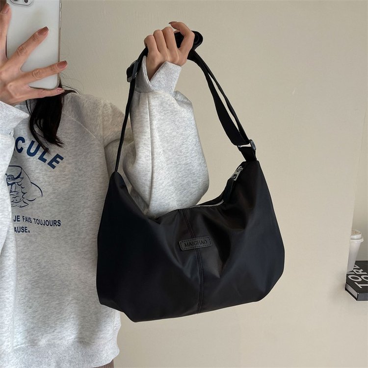 Trendy brand crossbody bag men's canvas shoulder bag girls casual versatile backpack new Japanese style men's bag