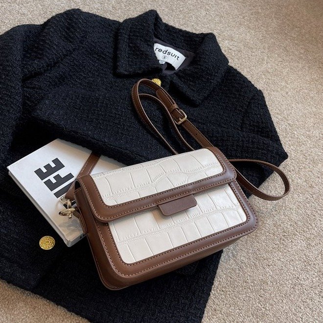 This year's popular bags, new bags, women's autumn and winter versatile popular crossbody bags, high-end fashion small square bags