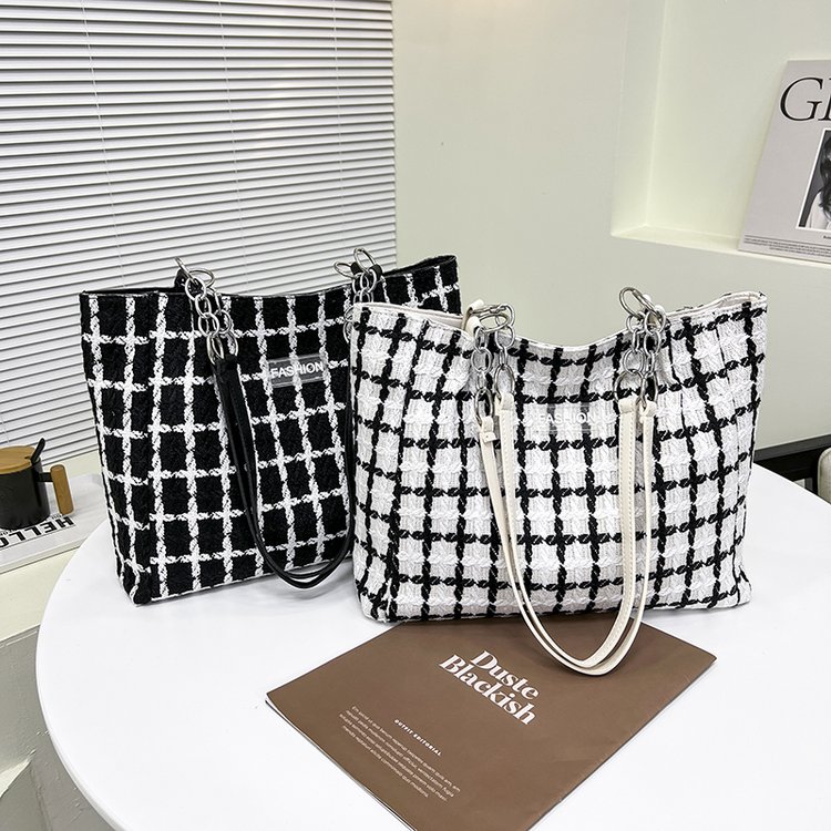 Tote bag for women 2024 new large capacity spring and summer fashion plaid shoulder bag versatile class commuter bag women's bag