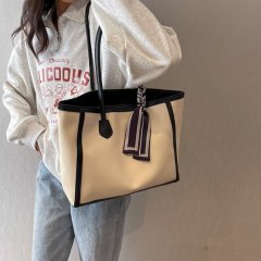 High-end simple contrasting color large bag for women 2024 new versatile popular shoulder bag large capacity commuter tote bag