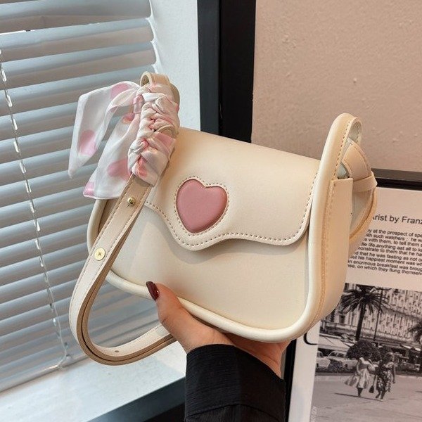 Fashionable girl summer small bag, popular new style, versatile crossbody bag, high fashion shoulder armpit bag