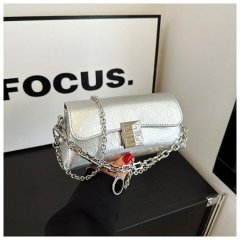 Niche design bags for women 2024 new fashion single shoulder crossbody bag patent leather versatile chain bag casual small square bag