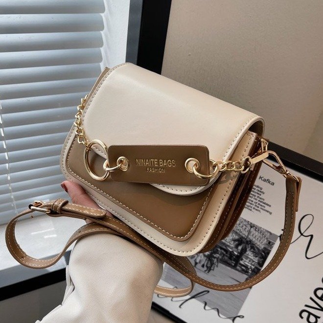 High-end textured bags, new trendy bags, women's fashionable and versatile ins niche crossbody bags, fashionable small square bags