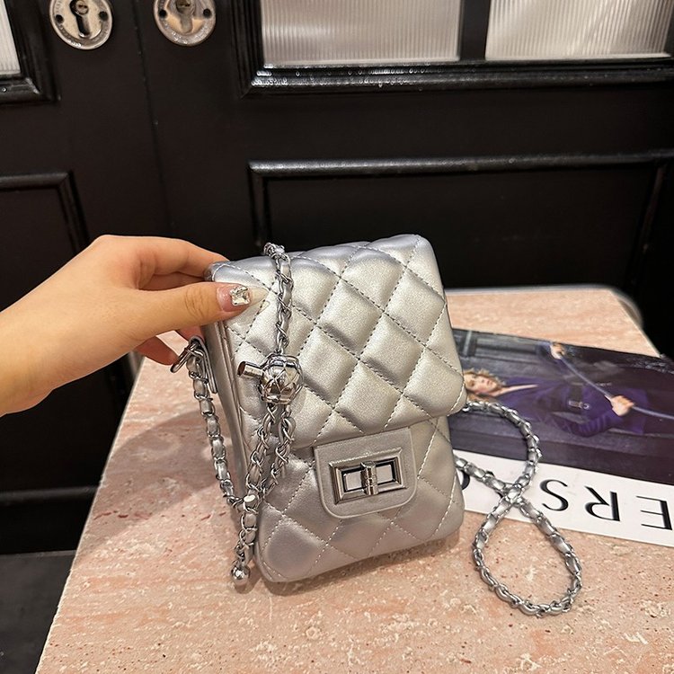 High-end rhombus chain bag for women 2024 summer new style small fragrant fashion shoulder bag trendy crossbody mobile phone bag