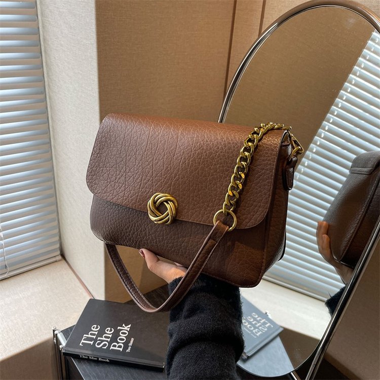 Autumn and winter fashion versatile bags new retro casual commuting small square bag Korean version high-quality texture shoulder bag