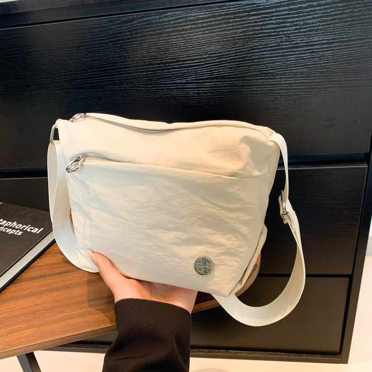 2024 Bobu new puff series ultra-light parachute fabric one-shoulder cross-body bucket backpack