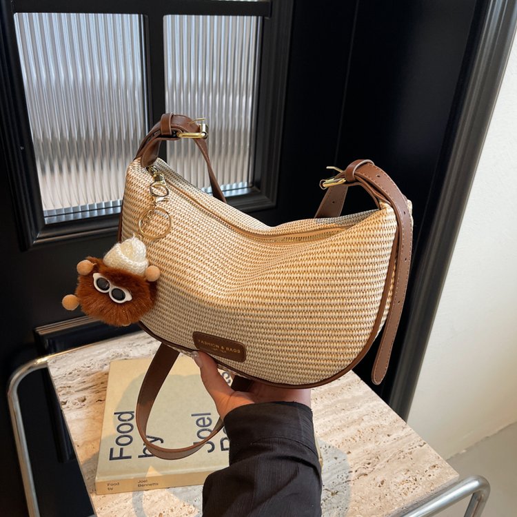 High-looking retro popular bag straw woven pattern fashion 2024 new versatile casual one-shoulder dumpling crossbody bag trendy