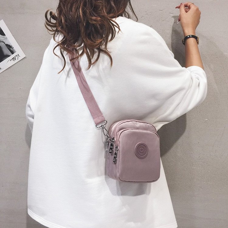 Vertical style fashionable and versatile shoulder bag for women Korean style solid color nylon crossbody small bag lightweight mother bag