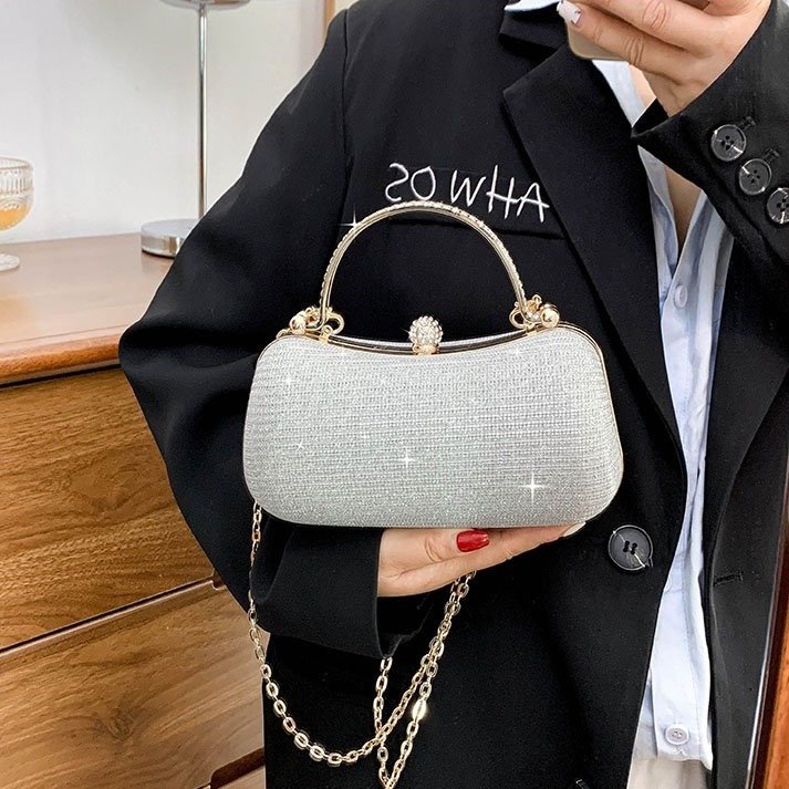 New fashion chain handbag banquet bag single shoulder crossbody small square bag unique hand-carrying gold bag