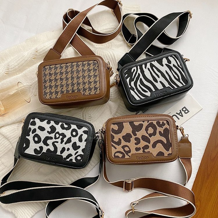 Wide shoulder strap leopard print small bag new fashion ins retro small square bag fashion versatile casual cross-body bag