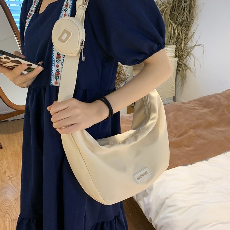 Nylon waterproof canvas bag fashion trendy bag spring and summer forest style literary dumpling bag college student class single shoulder crossbody bag