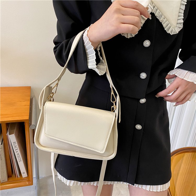 Foreign trade cross-border trendy women's 2024 autumn and winter new portable PU versatile hand-held fashion women's bag casual armpit bag