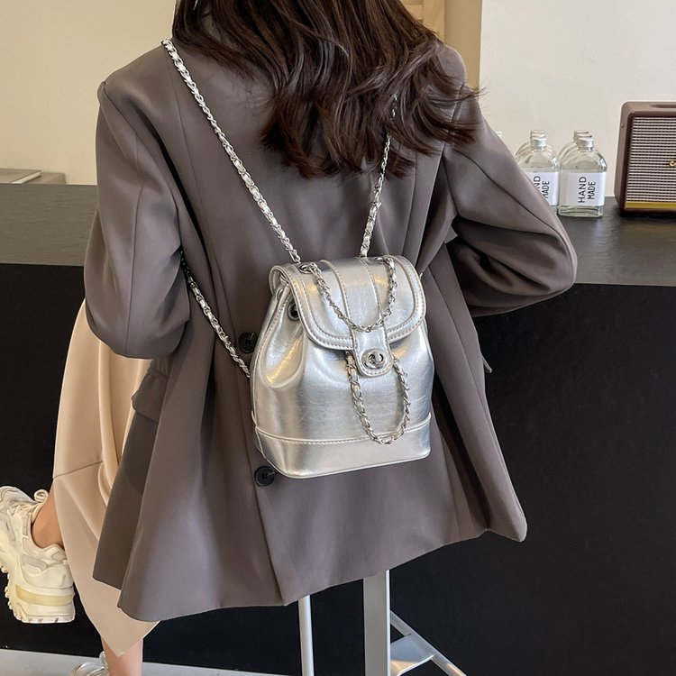 2024 Autumn New Ins Style Silver Chain Backpack Women's Korean Style Small Fragrance Backpack Fashion Niche School Bag
