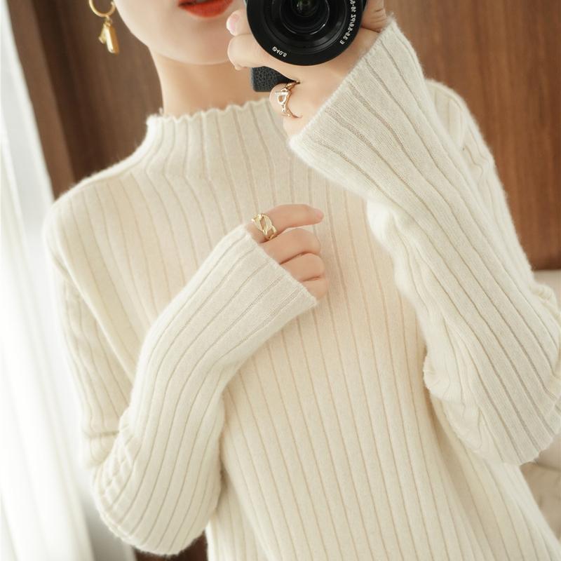 2024 new autumn and winter half turtleneck sweater women's slim pullover slimming bottoming shirt with long sleeves and short knitted sweater