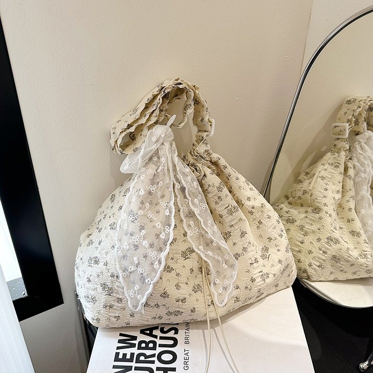 Casual large bag for women summer new personality simple large capacity tote bag for class commuting single shoulder crossbody bag