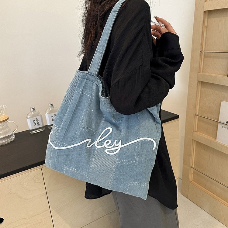 Casual denim bag for women summer 2024 new Korean style embroidered letter tote bag large capacity canvas bag