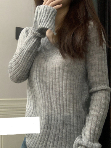 Gray v-neck lazy high-end long-sleeved knitted bottoming shirt for women autumn and winter slim short sweater