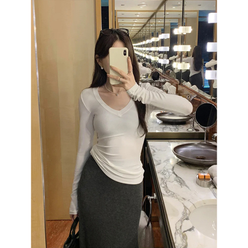 V-neck thickened brushed long-sleeved versatile T-shirt bottoming shirt for women in autumn and winter new slim fit inner top