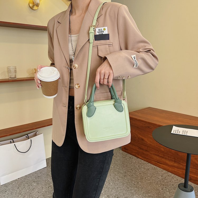 Niche design matcha green biscuit bag for women 2024 new style simple and versatile ins single shoulder crossbody small square bag