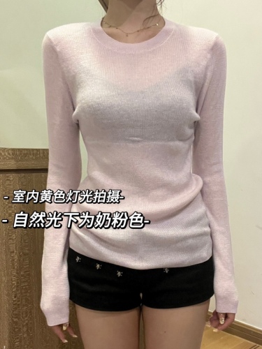 Gray round neck sweater for women in autumn and winter, warm and high-end slim bottoming shirt, soft and waxy sweater top