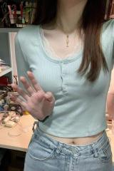 Lace long-sleeved T-shirt women's autumn and winter new German velvet bottoming shirt pure desire slim short top