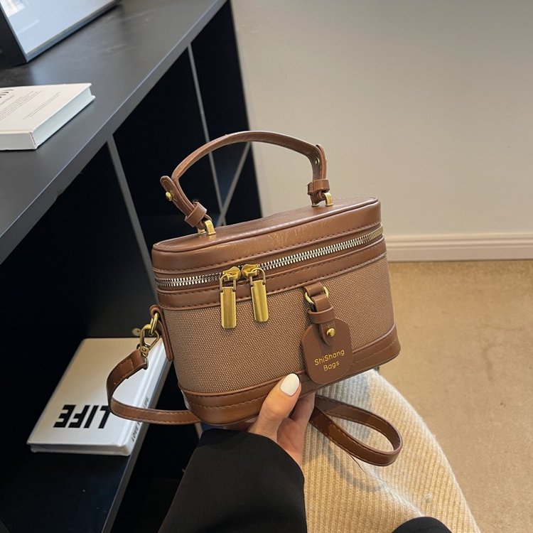 Contrast color retro box bag new texture bucket bag women's 2023 summer single shoulder crossbody handbag