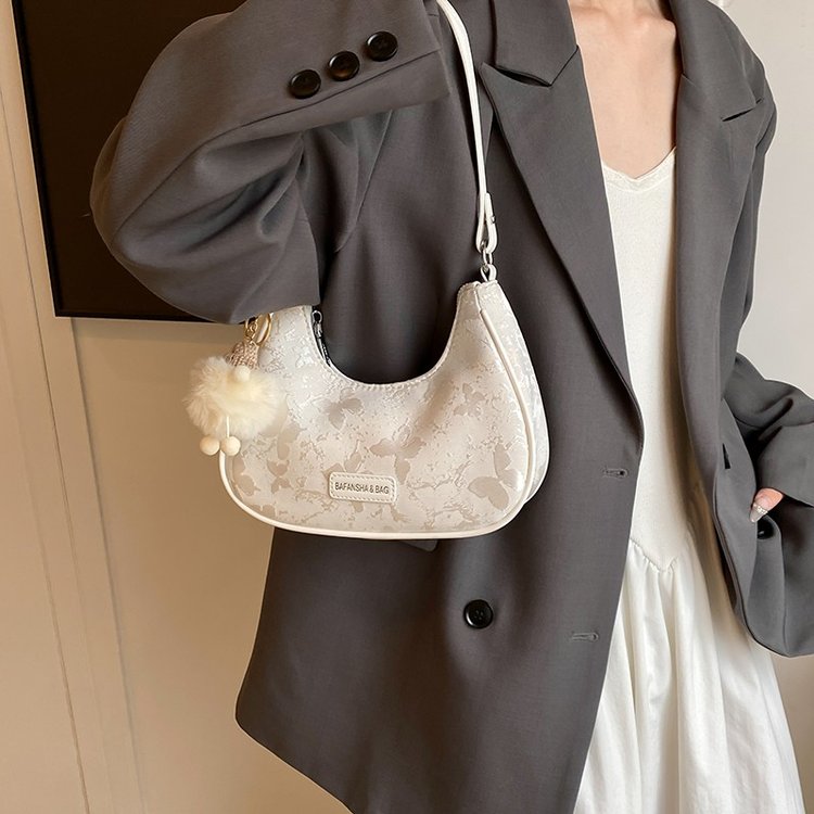 Internet celebrity versatile original crescent bag 2024 new summer high-end niche commuter armpit bag single shoulder crossbody bag