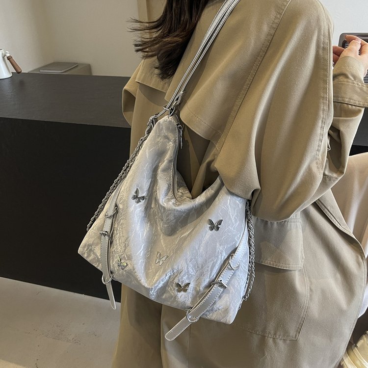 Large-capacity butterfly tote bag for women 2024 new style trendy and versatile commuting large bag multi-functional high-end backpack