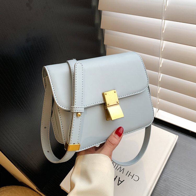 Tofu bag women's genuine leather bag 2024 new niche high-end red wedding bag this year's popular cross-body small square bag