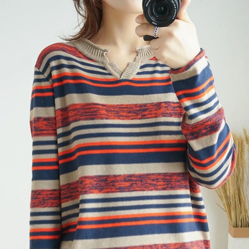 Knitted long-sleeved women's loose sweater new spring and autumn v-neck top striped sweater thin bottoming shirt