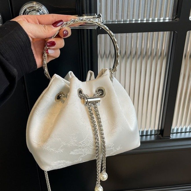 2024 New Bags Women's Bags Bucket Bags Korean Style Textured Underarm Style Single Shoulder Diagonal Crossbody Bag Simple Small Bag