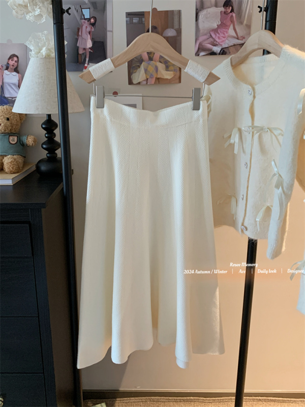 2024 Autumn and Winter High Waist Knitted Versatile Slim A-Line Skirt Mid-Length Skirt
